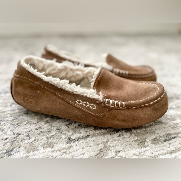 Ugg Ansley Moccasin Slipper Size 7 Brown Chestnut Brown - Picture 2 of 7